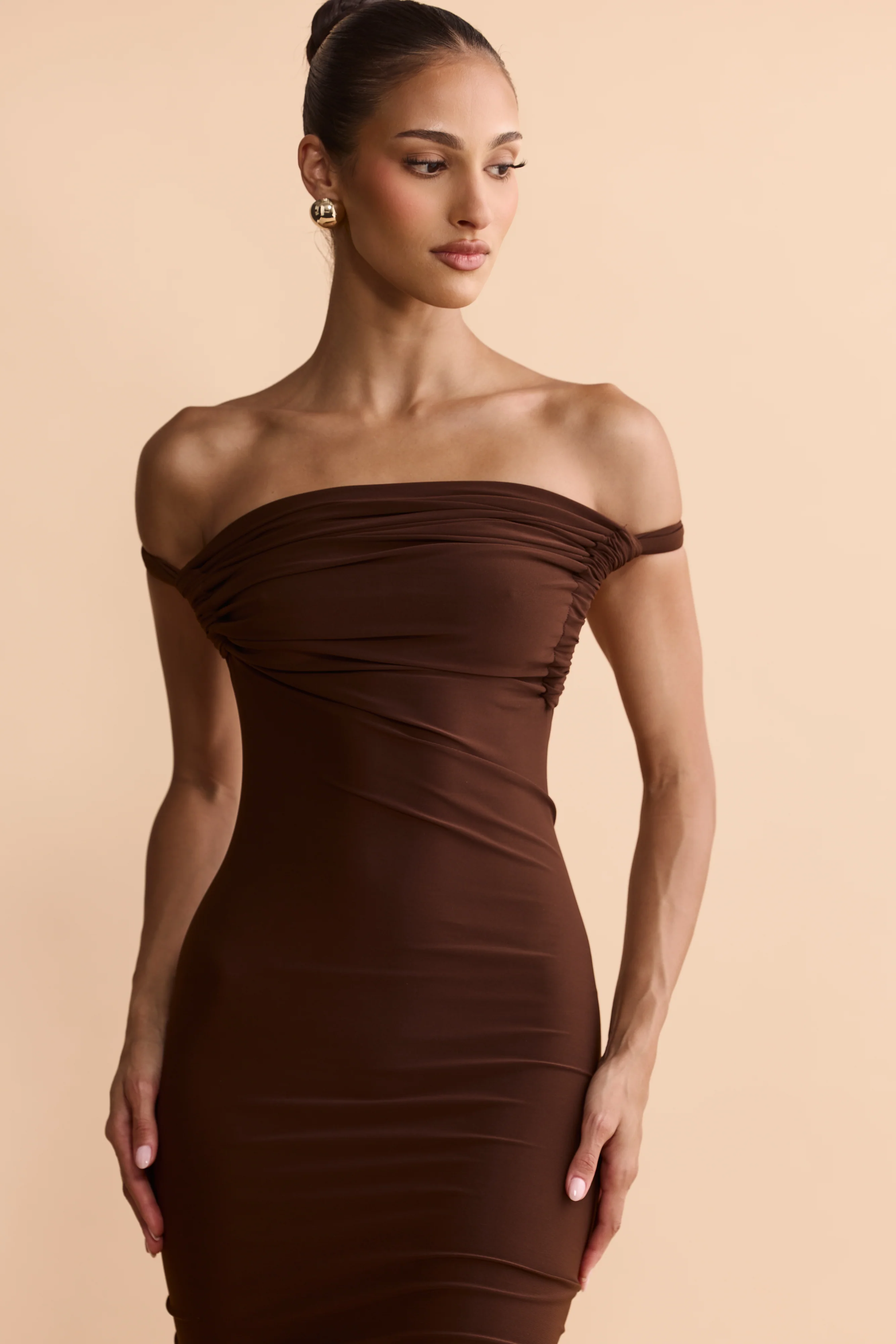 CHLOE - Image 12